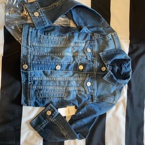 Gap denim jacket • size XS